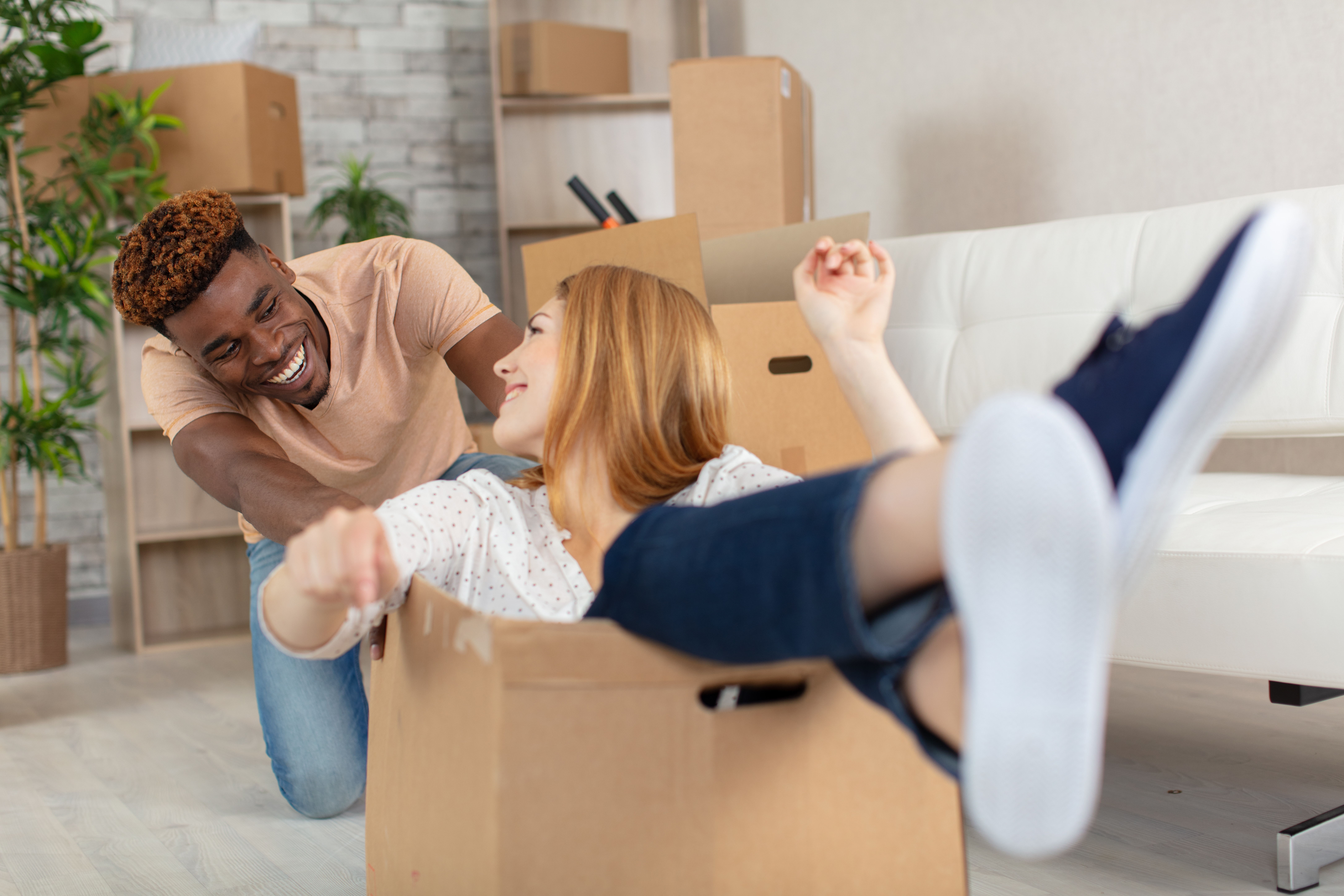 first home buyer loan; couple moving in to first home | Oceania Finance